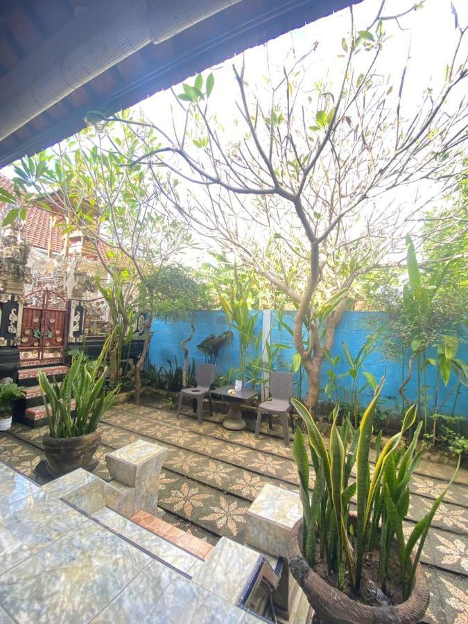 Kuwera Homestay Batununggul Buitenkant foto