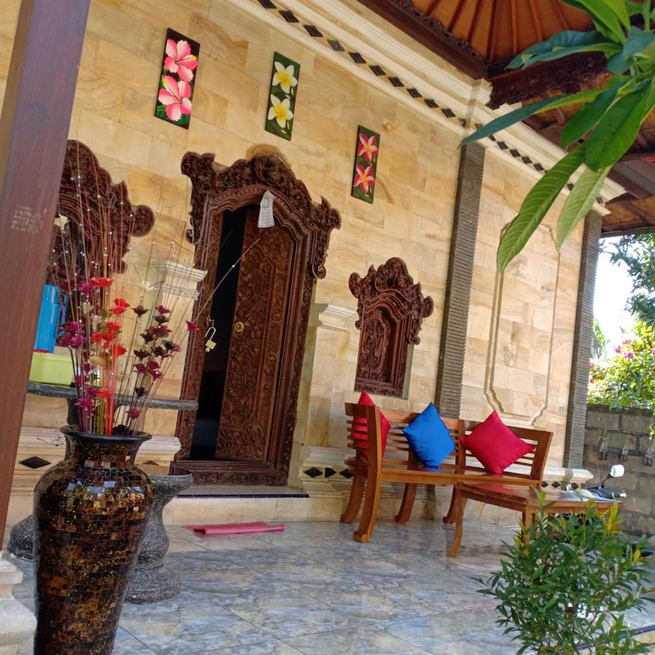 Kuwera Homestay Batununggul Buitenkant foto